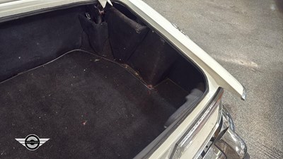 Lot 775 - 1972 TRIUMPH STAG