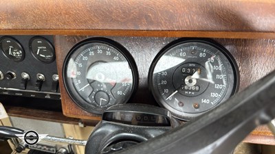 Lot 426 - 1968 JAGUAR MK II