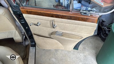 Lot 426 - 1968 JAGUAR MK II