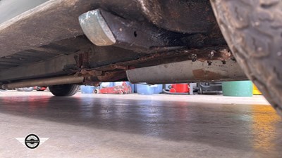 Lot 426 - 1968 JAGUAR MK II