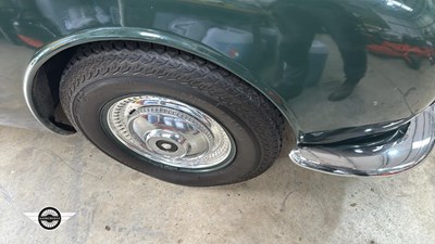 Lot 426 - 1968 JAGUAR MK II