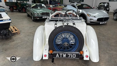 Lot 68 - 1933 SINGER