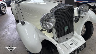 Lot 68 - 1933 SINGER