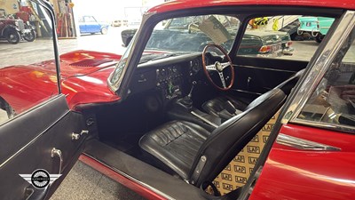 Lot 176 - 1967 JAGUAR 'E' TYPE