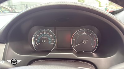Lot 177 - 2015 JAGUAR XF LUXURY D AUTO