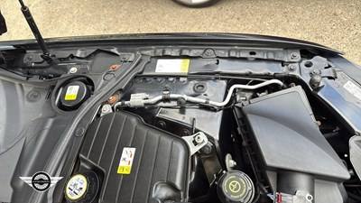 Lot 177 - 2015 JAGUAR XF LUXURY D AUTO