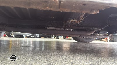 Lot 35 - 1974 TRIUMPH STAG