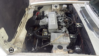 Lot 35 - 1974 TRIUMPH STAG