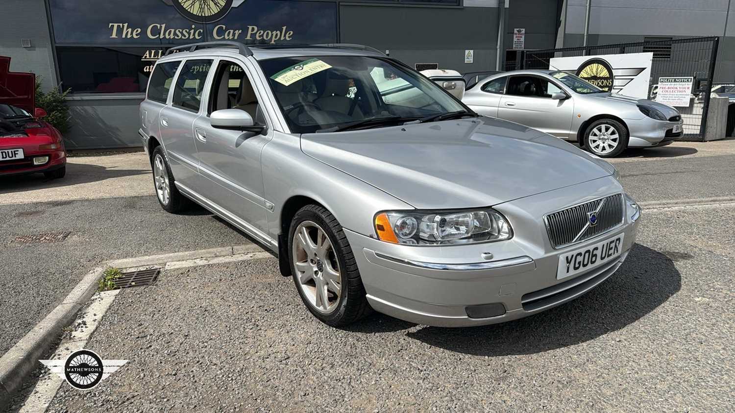 Lot 796 - 2006 VOLVO V70 D5 SE E4 AWD