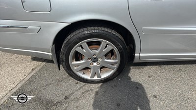 Lot 796 - 2006 VOLVO V70 D5 SE E4 AWD