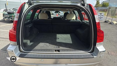 Lot 796 - 2006 VOLVO V70 D5 SE E4 AWD
