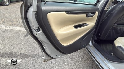 Lot 796 - 2006 VOLVO V70 D5 SE E4 AWD
