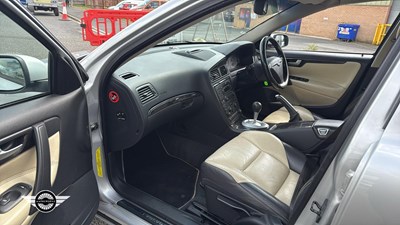Lot 796 - 2006 VOLVO V70 D5 SE E4 AWD