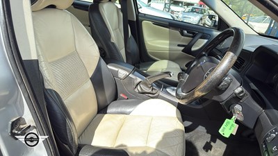 Lot 796 - 2006 VOLVO V70 D5 SE E4 AWD