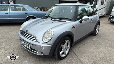 Lot 800 - 2006 MINI MINI ONE