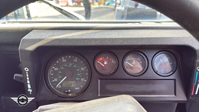 Lot 300 - 2003 LAND ROVER DEFENDER 90 TDS