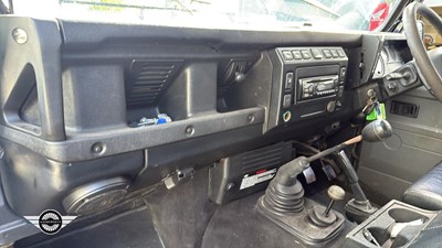Lot 300 - 2003 LAND ROVER DEFENDER 90 TDS