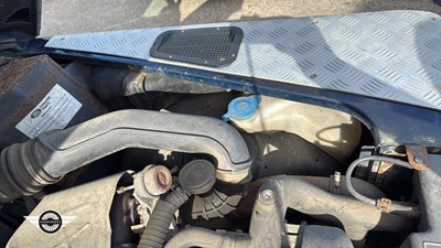 Lot 300 - 2003 LAND ROVER DEFENDER 90 TDS