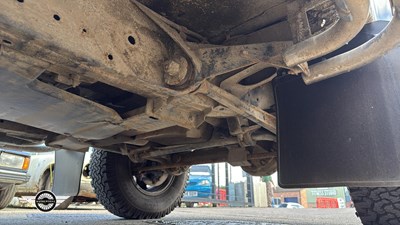 Lot 300 - 2003 LAND ROVER DEFENDER 90 TDS