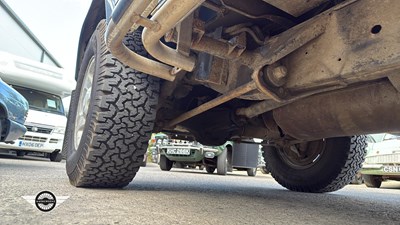 Lot 300 - 2003 LAND ROVER DEFENDER 90 TDS