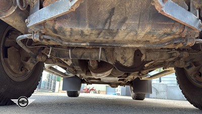 Lot 300 - 2003 LAND ROVER DEFENDER 90 TDS