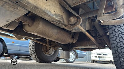 Lot 300 - 2003 LAND ROVER DEFENDER 90 TDS