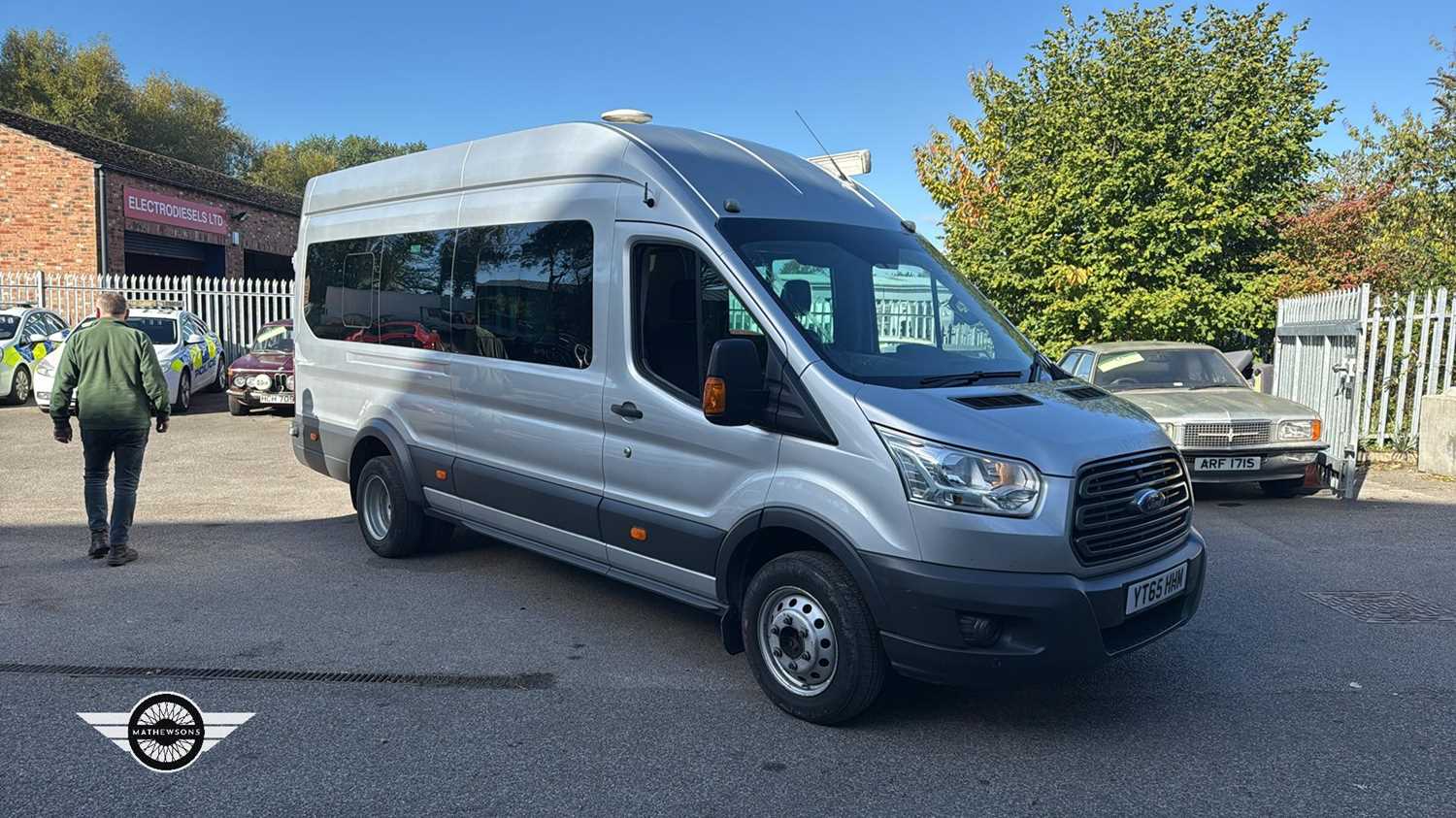 Lot 12 - 2015 FORD TRANSIT 460 TREND ECONETI