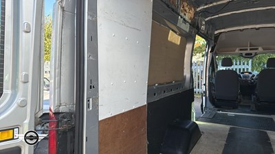 Lot 12 - 2015 FORD TRANSIT 460 TREND ECONETI