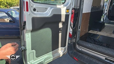 Lot 12 - 2015 FORD TRANSIT 460 TREND ECONETI