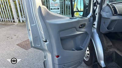 Lot 12 - 2015 FORD TRANSIT 460 TREND ECONETI