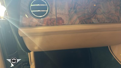 Lot 30 - 1995 BENTLEY TURBO R AUTO