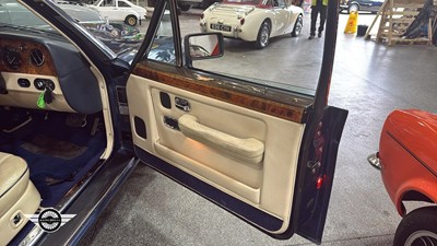 Lot 34 - 1990 BENTLEY