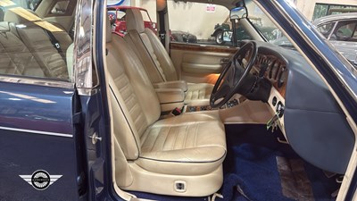 Lot 34 - 1990 BENTLEY