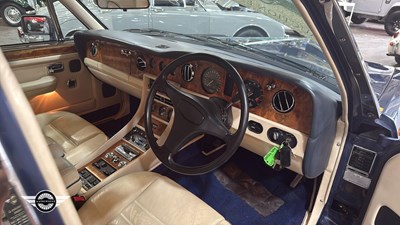 Lot 34 - 1990 BENTLEY