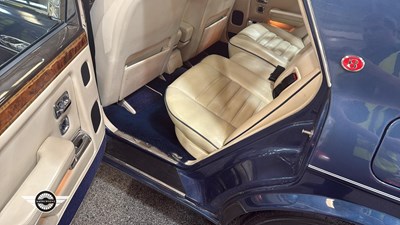 Lot 34 - 1990 BENTLEY