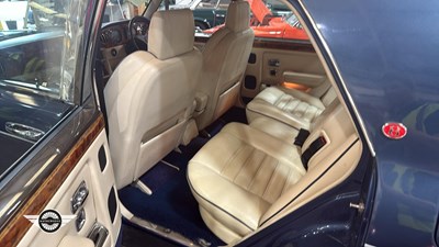 Lot 34 - 1990 BENTLEY