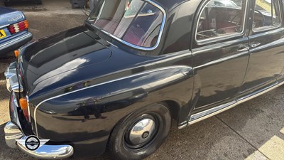 Lot 48 - 1958 ROVER 105
