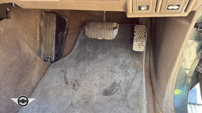 Lot 64 - 1996 TOYOTA LANDCRUISER VX AUTO