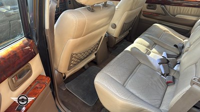 Lot 64 - 1996 TOYOTA LANDCRUISER VX AUTO