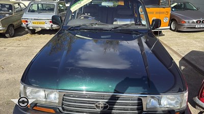 Lot 64 - 1996 TOYOTA LANDCRUISER VX AUTO