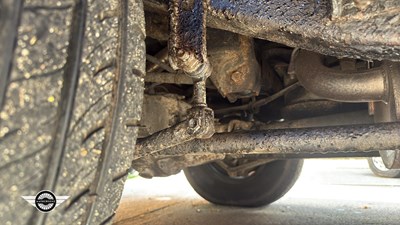 Lot 64 - 1996 TOYOTA LANDCRUISER VX AUTO