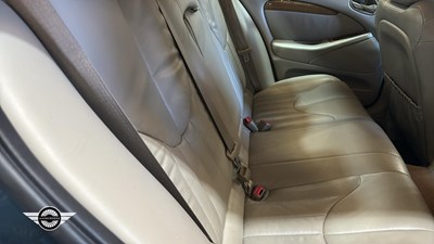 Lot 188 - 1999 JAGUAR S-TYPE V6 AUTO