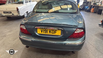 Lot 188 - 1999 JAGUAR S-TYPE V6 AUTO