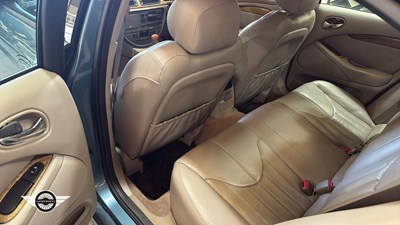 Lot 188 - 1999 JAGUAR S-TYPE V6 AUTO