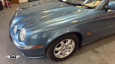 Lot 188 - 1999 JAGUAR S-TYPE V6 AUTO