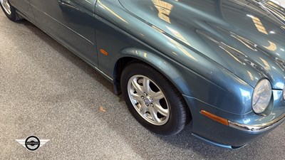 Lot 188 - 1999 JAGUAR S-TYPE V6 AUTO