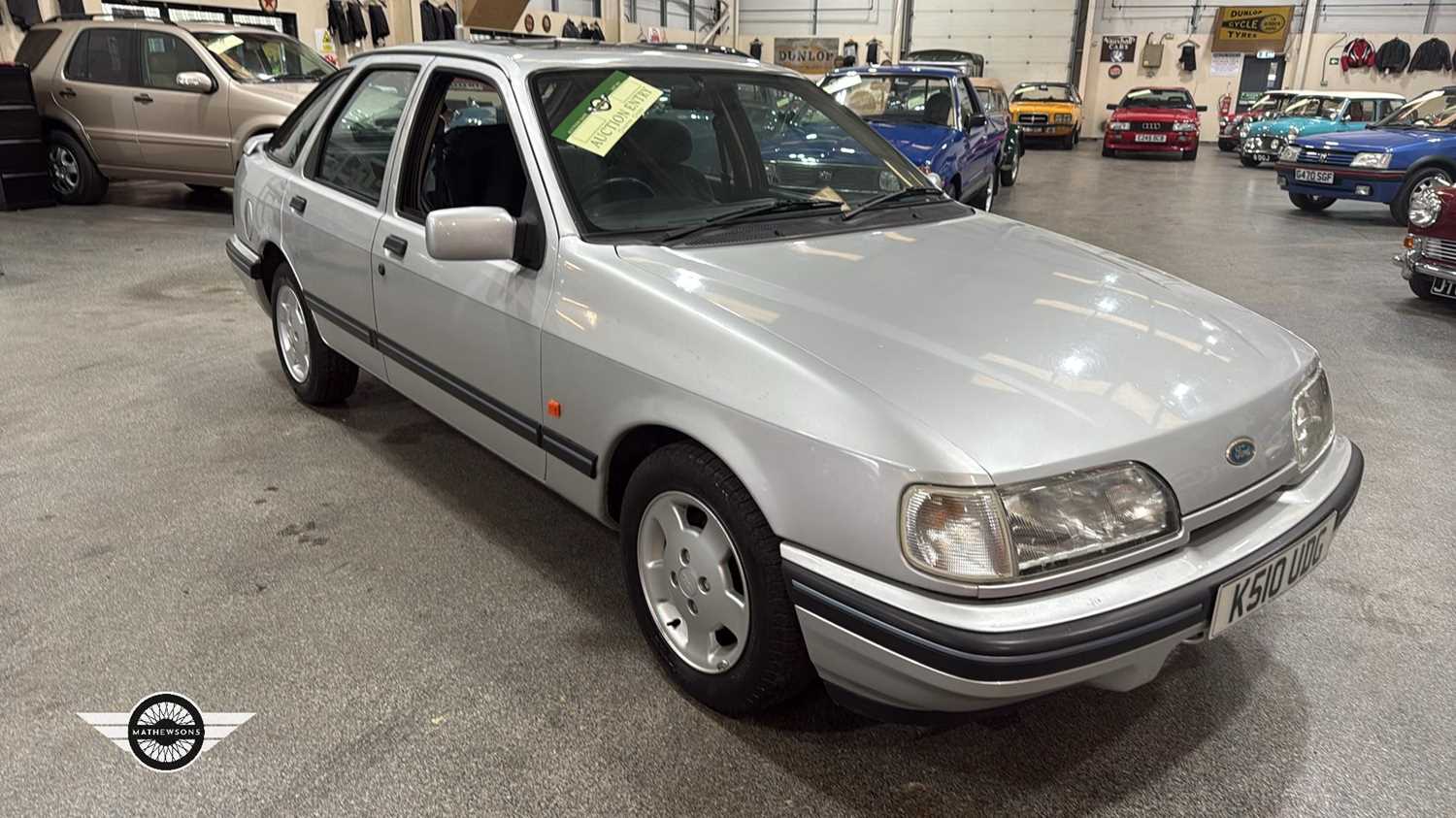 Lot 76 - 1993 FORD SIERRA AZURA