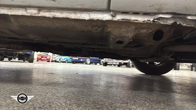 Lot 76 - 1993 FORD SIERRA AZURA