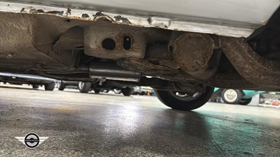 Lot 76 - 1993 FORD SIERRA AZURA