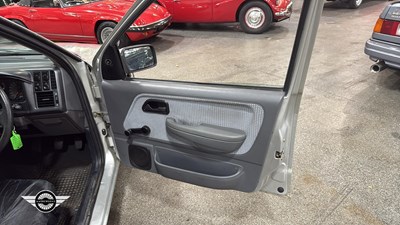 Lot 76 - 1993 FORD SIERRA AZURA